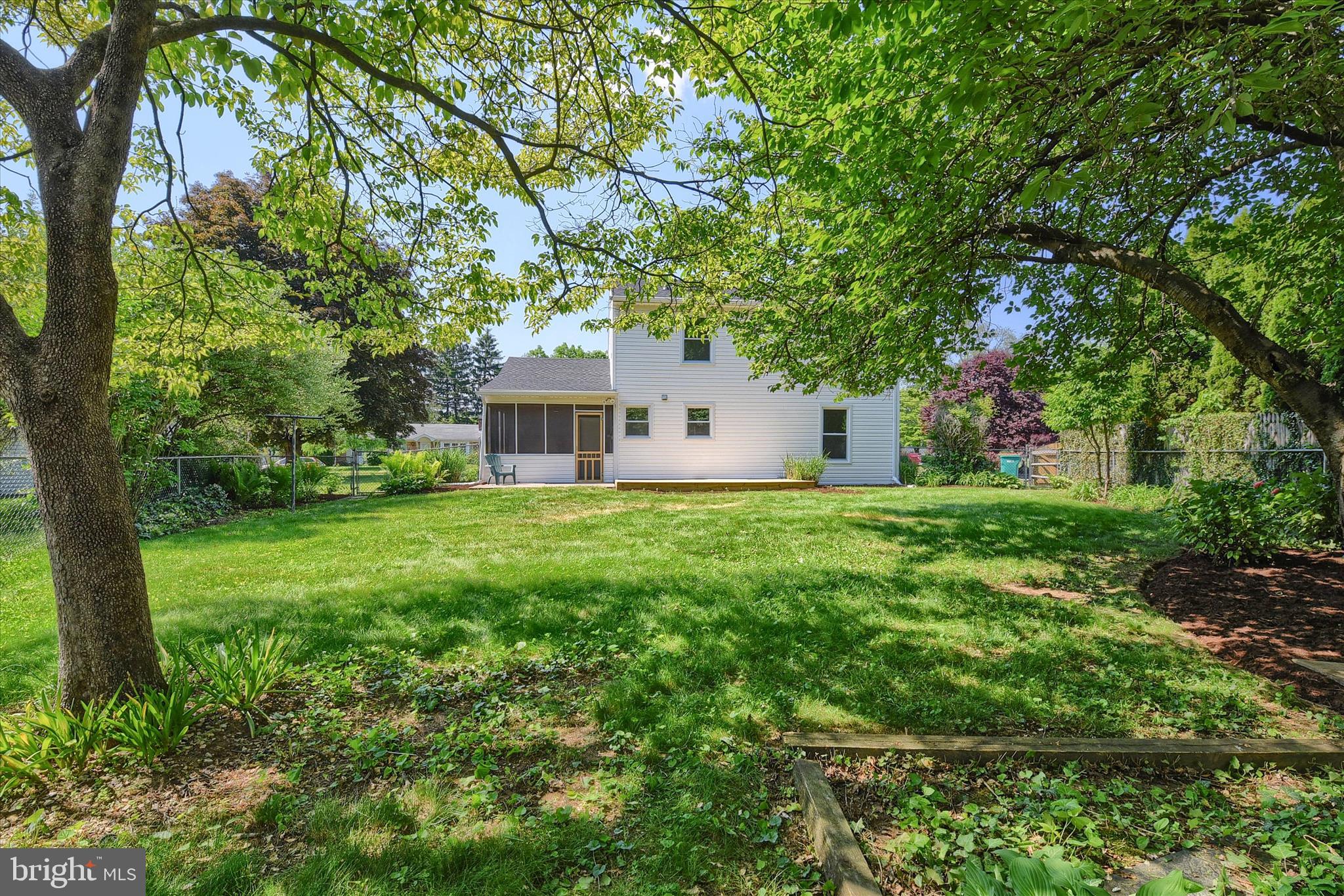 308 Glenn Road Camp Hill, PA 17011 - Photo 25 of 35