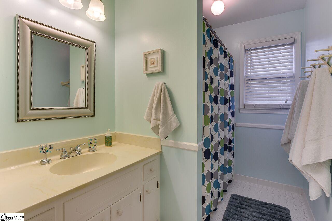 108 Royal Oak Road Greenville, SC 29607 - Photo 29 of 35 Gallery Image 29