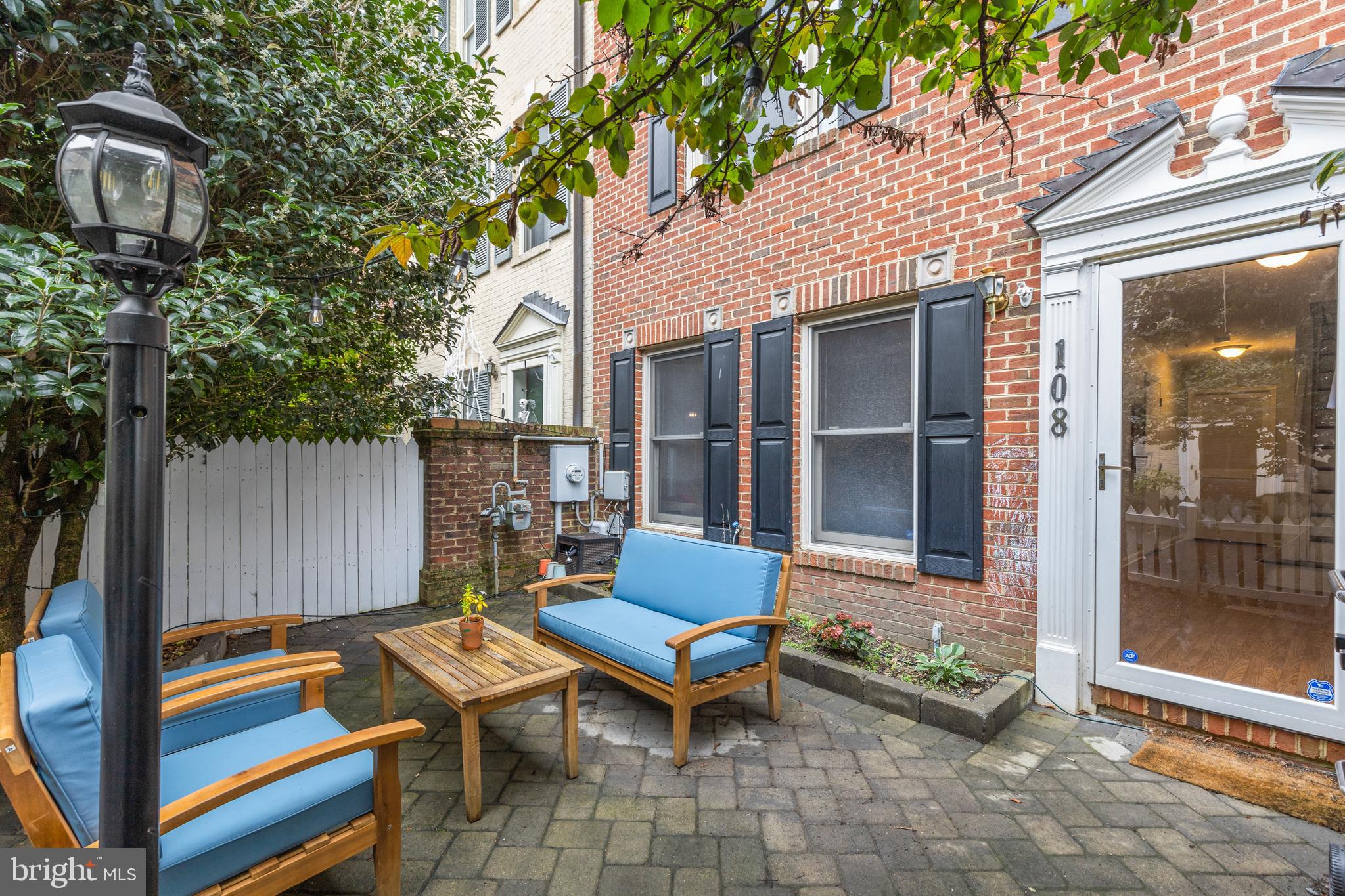 108 Ridgepoint Place Gaithersburg, MD 20878 - Photo 4 of 35