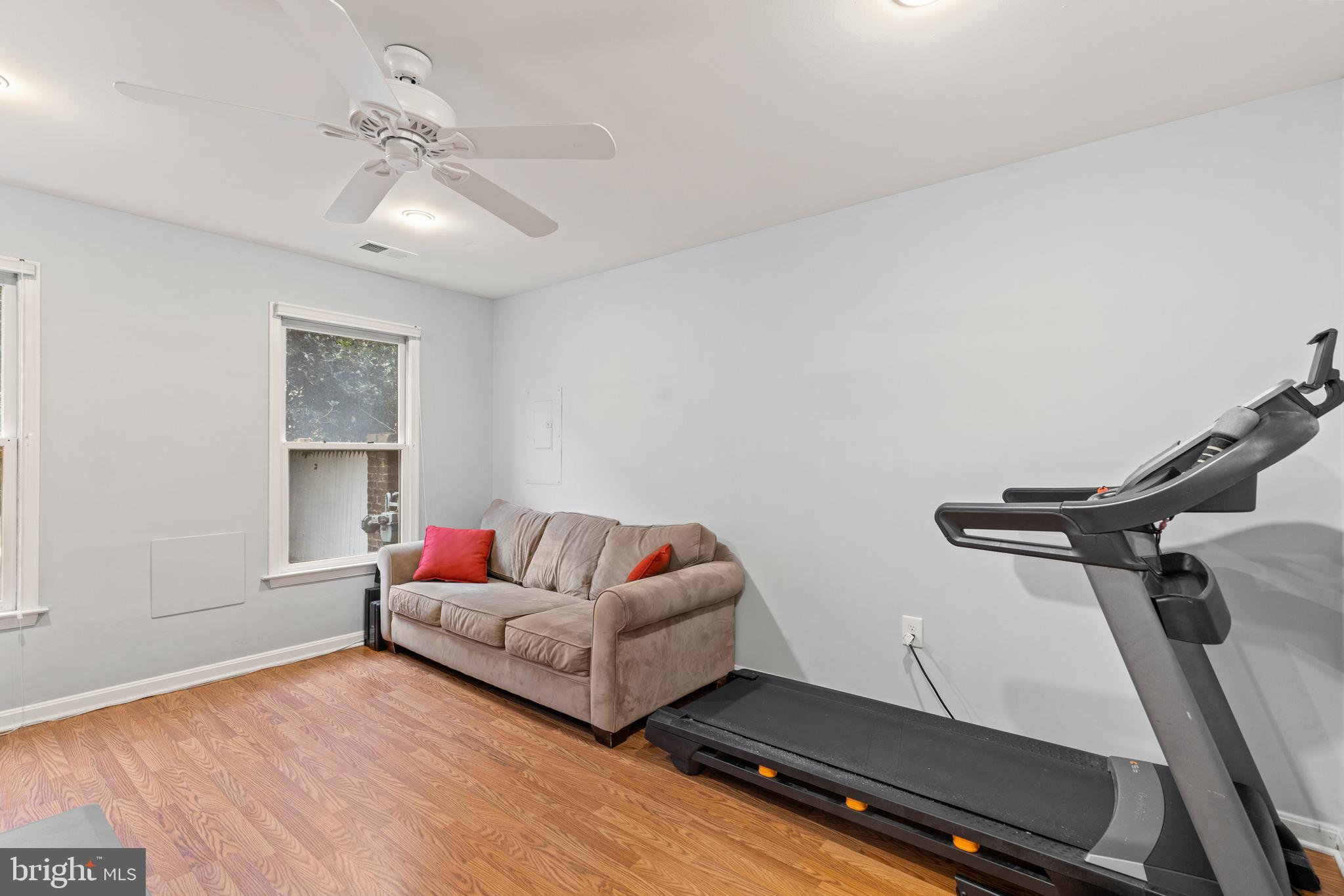 108 Ridgepoint Place Gaithersburg, MD 20878 - Photo 9 of 35