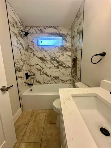 $2,250 | 17086 Northwest 242nd Street, High Springs, FL 32643