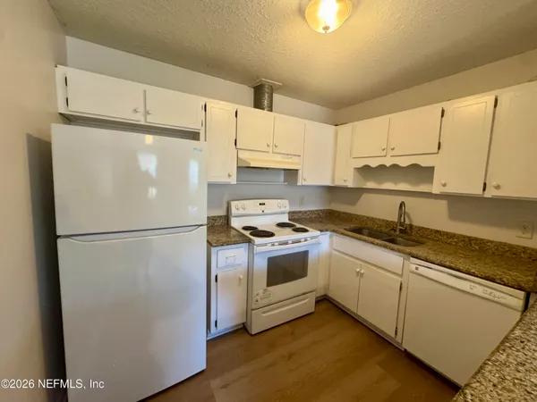 $1,575 | 8846 Cavender Drive, Jacksonville, FL 32216