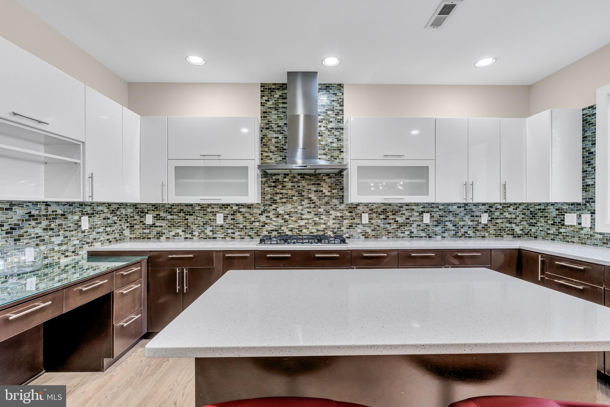 62 Stone Cliff Road Princeton, NJ 08540 - Photo 25 of 61 Center Island Kitchen
