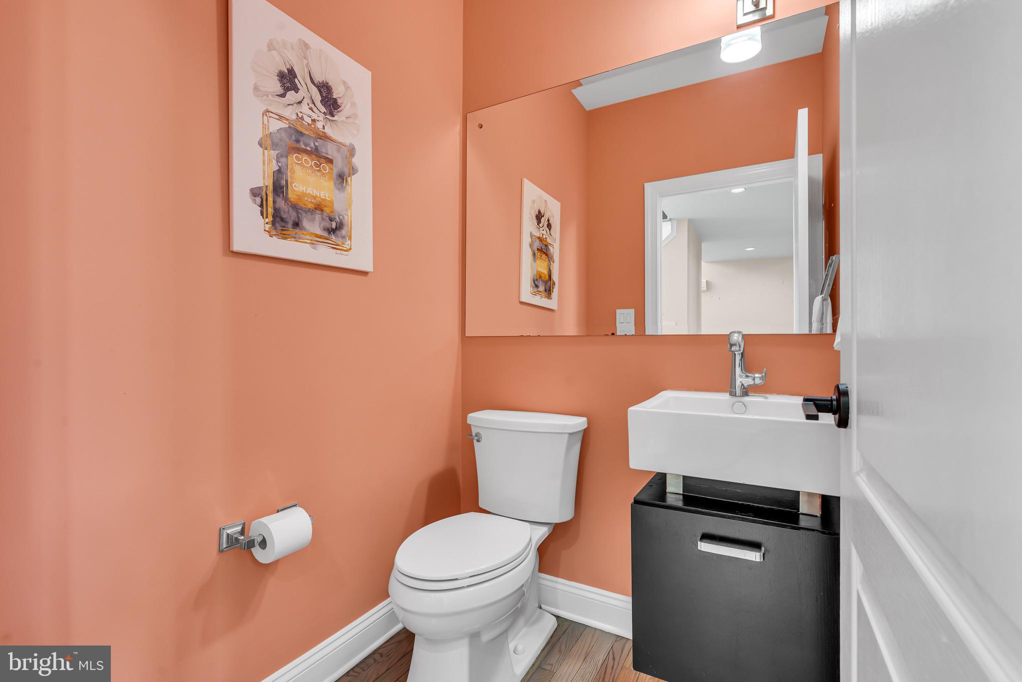 62 Stone Cliff Road Princeton, NJ 08540 - Photo 30 of 61 First Floor Powder Room