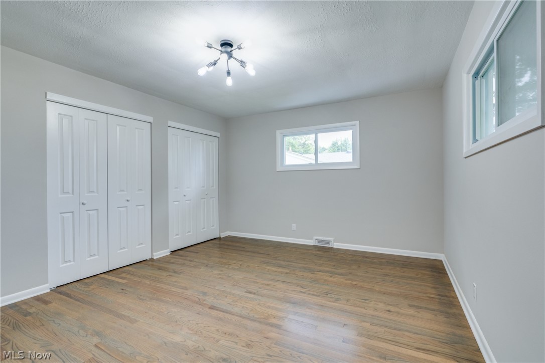 1099 Haverston Road Lyndhurst, OH 44124 - Photo 16 of 35 Gallery Image 16