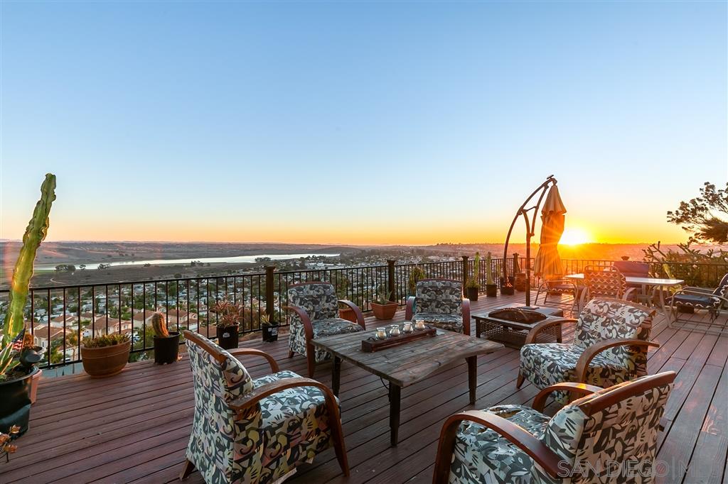 9821 Apple Street Spring Valley, CA 91977 - Photo 21 of 25 Gallery Image 21