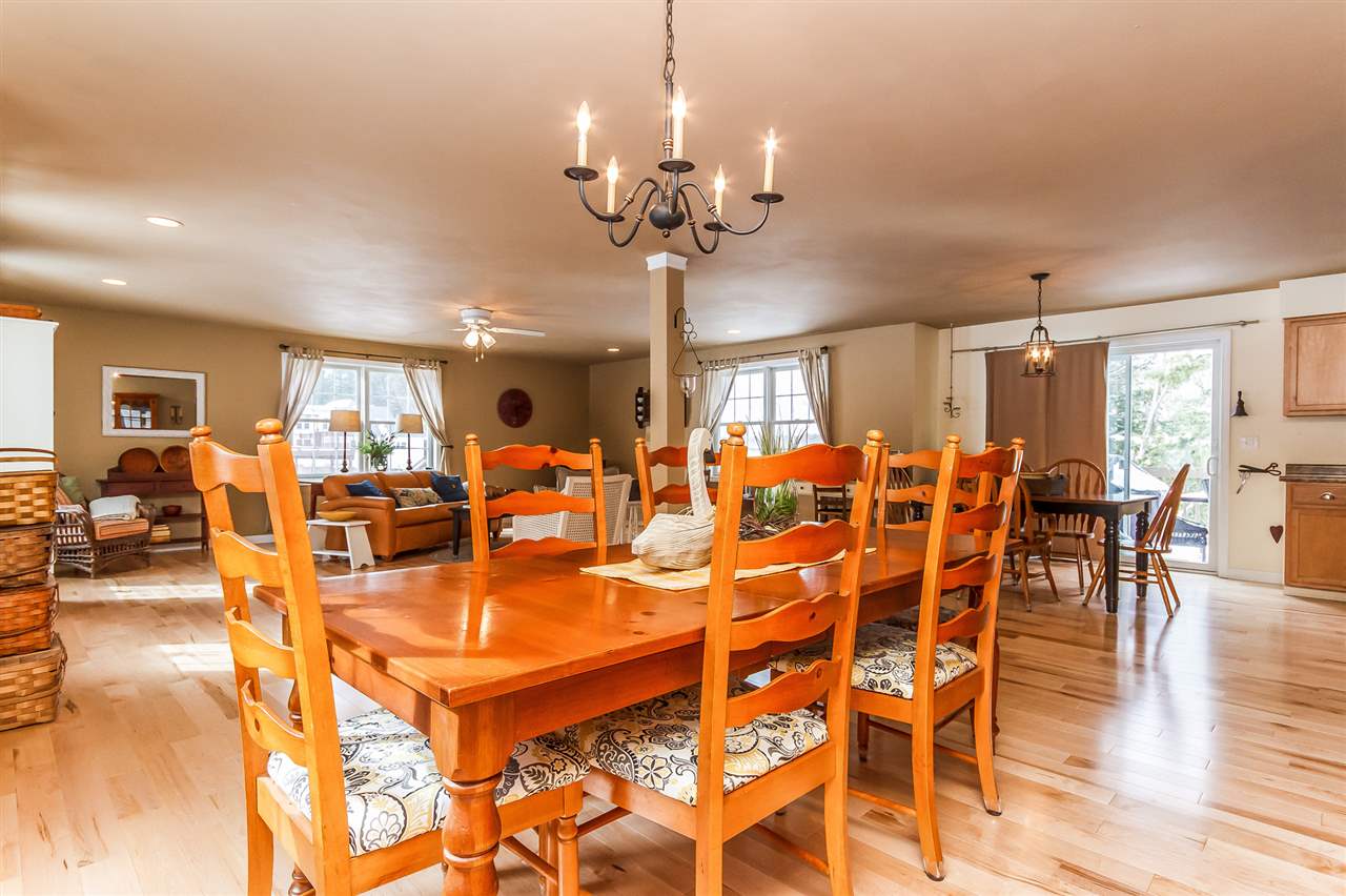 297 Hoit Road Concord, NH 03301 - Photo 11 of 40