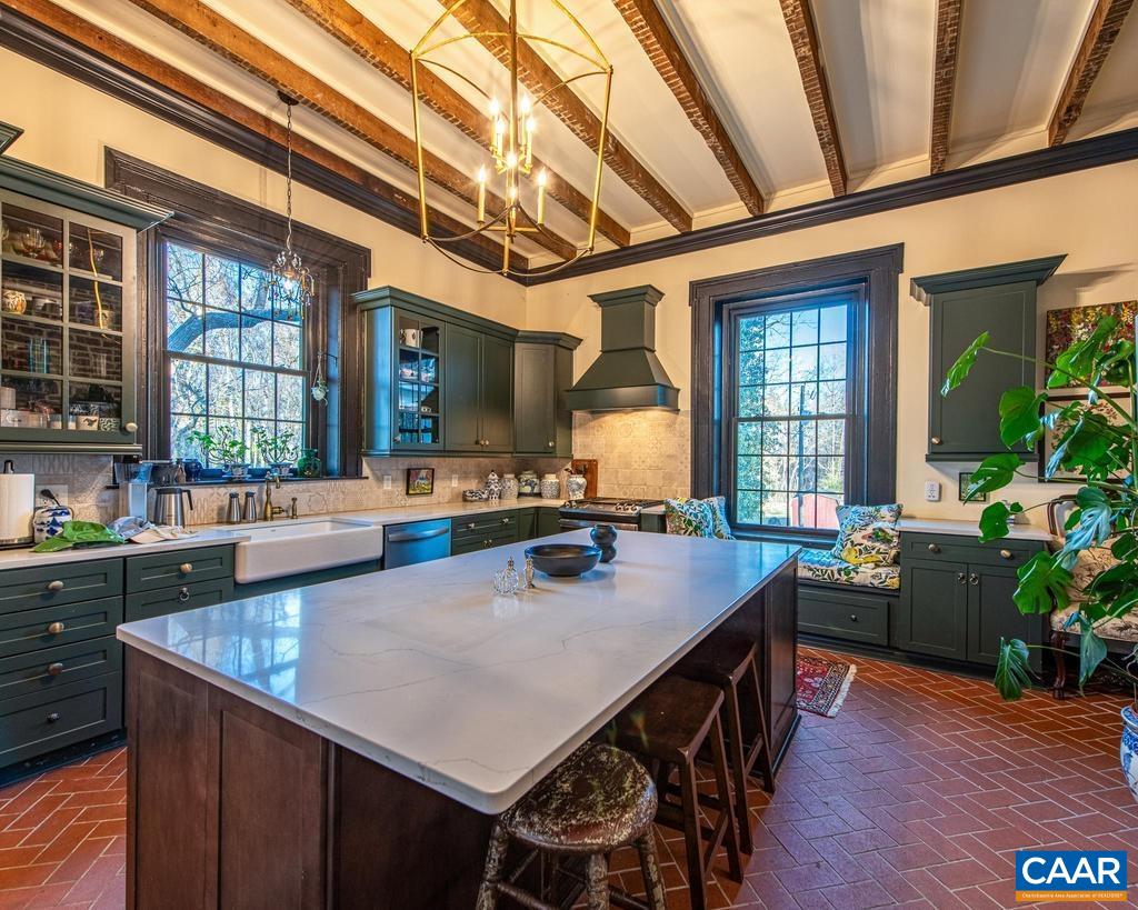 145 Ampthill Road Cartersville, VA 23027 - Photo 12 of 61