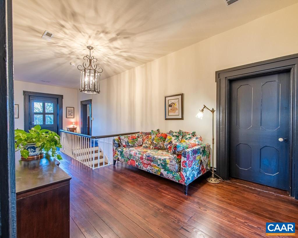 145 Ampthill Road Cartersville, VA 23027 - Photo 36 of 61