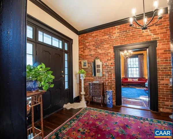 $750,000 | 145 Ampthill Road, Cartersville, VA 23027