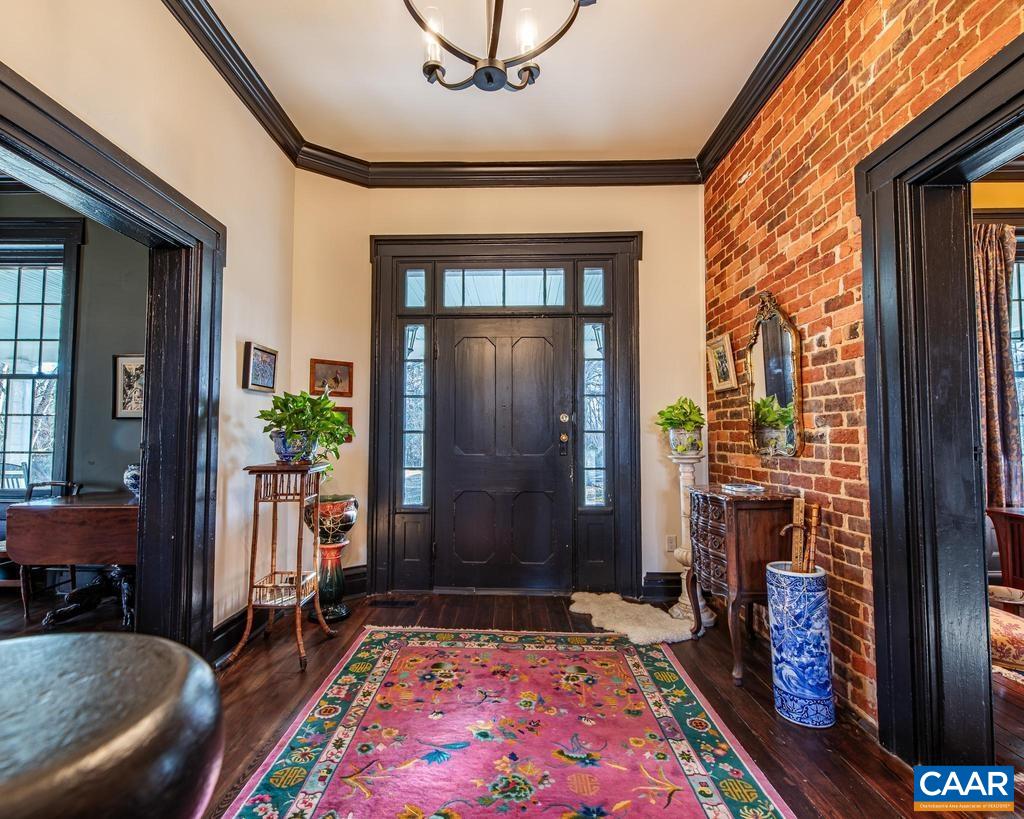 145 Ampthill Road Cartersville, VA 23027 - Photo 7 of 61