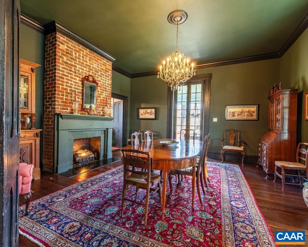 145 Ampthill Road Cartersville, VA 23027 - Photo 8 of 61