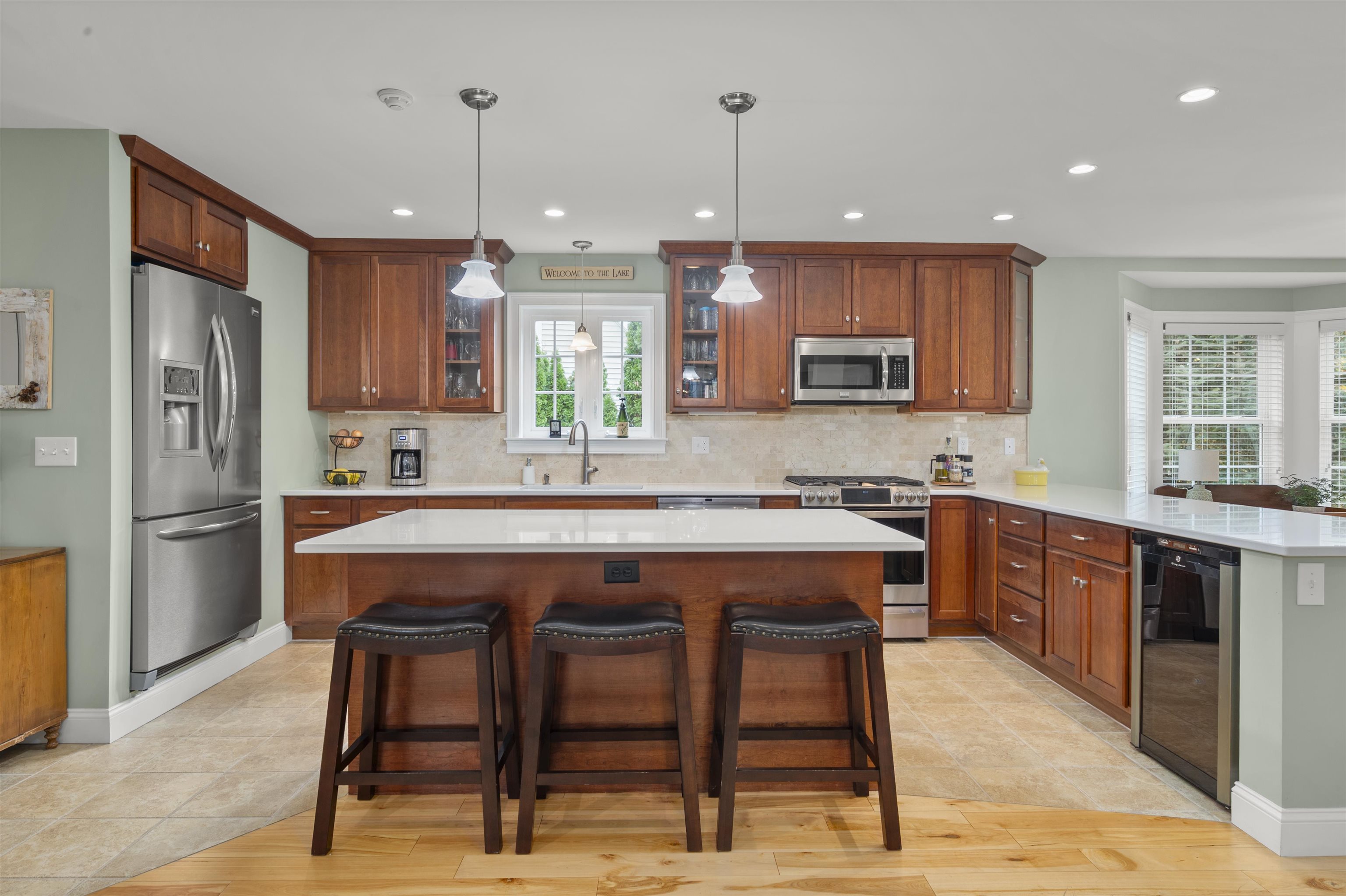 37 Drew Lane Laconia, NH 03246 - Photo 7 of 58