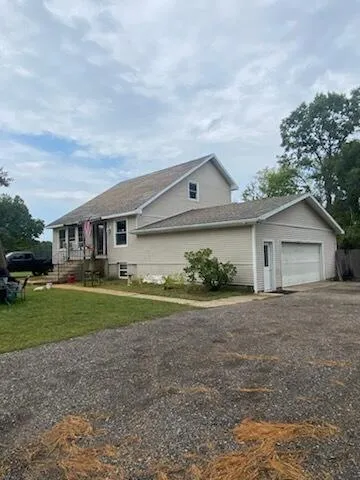 $250,000 | 28750 Steve Road, Dowagiac, MI 49047