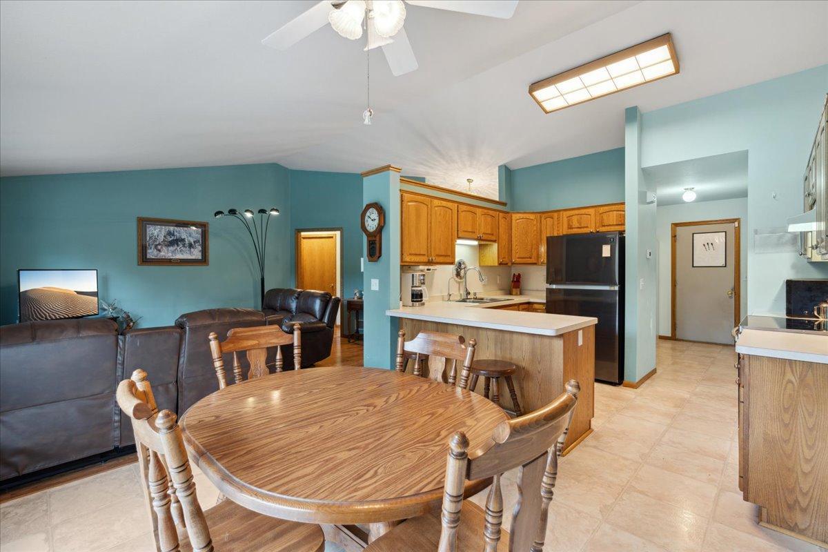 857 Ross Road Hudson, WI 54016 - Photo 8 of 27 Gallery Image 8