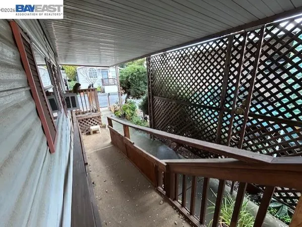a view of entryway