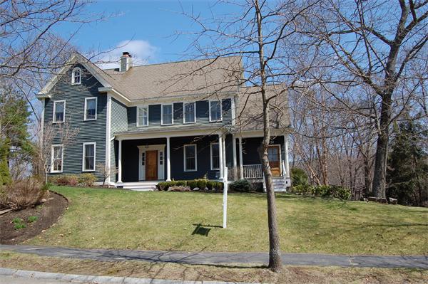 14 Old Town Road Beverly, MA 01915 - Photo 1 of 21