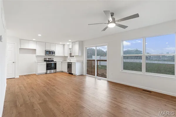 $298,565 | 462 Klenke Vly Drive, Union, MO 63084