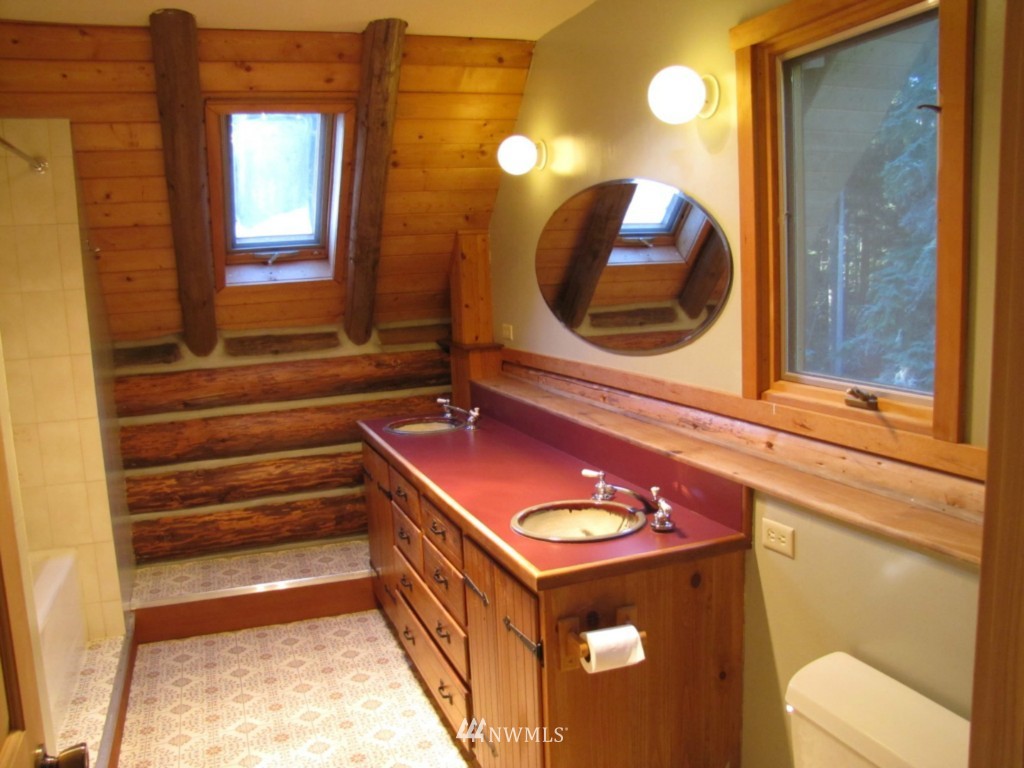 320 Engel Road Port Townsend, WA 98368 - Photo 11 of 15 Gallery Image 11