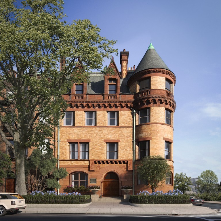 448 Beacon Street, Unit 5 Boston, MA 02115 - Photo 7 of 12 a front view of a residential apartment building with a yard