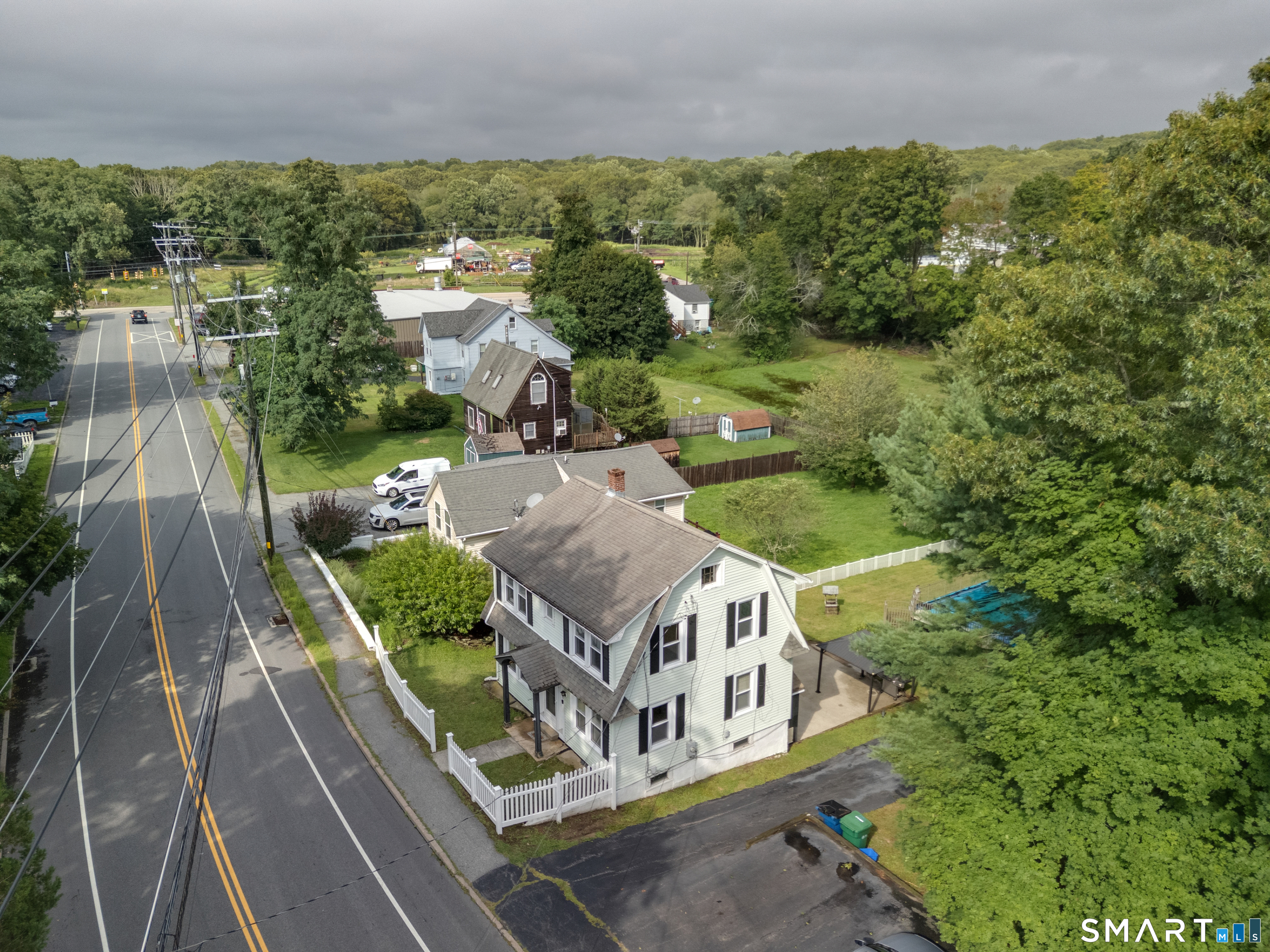 285 Niantic River Road Waterford, CT 06385 - Photo 34 of 40 Gallery Image 34