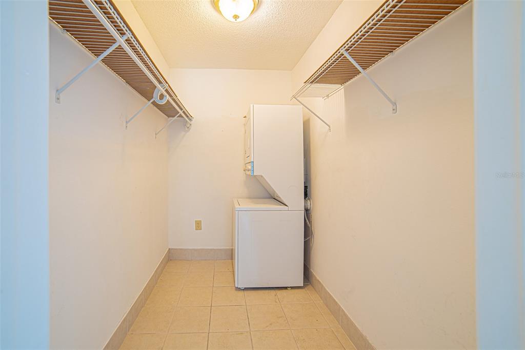 629 North Keene Road, Unit T11 Clearwater, FL 33755 - Photo 10 of 16