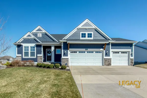 $829,900 | 4534 Point Superior Court, Holland, MI 49424