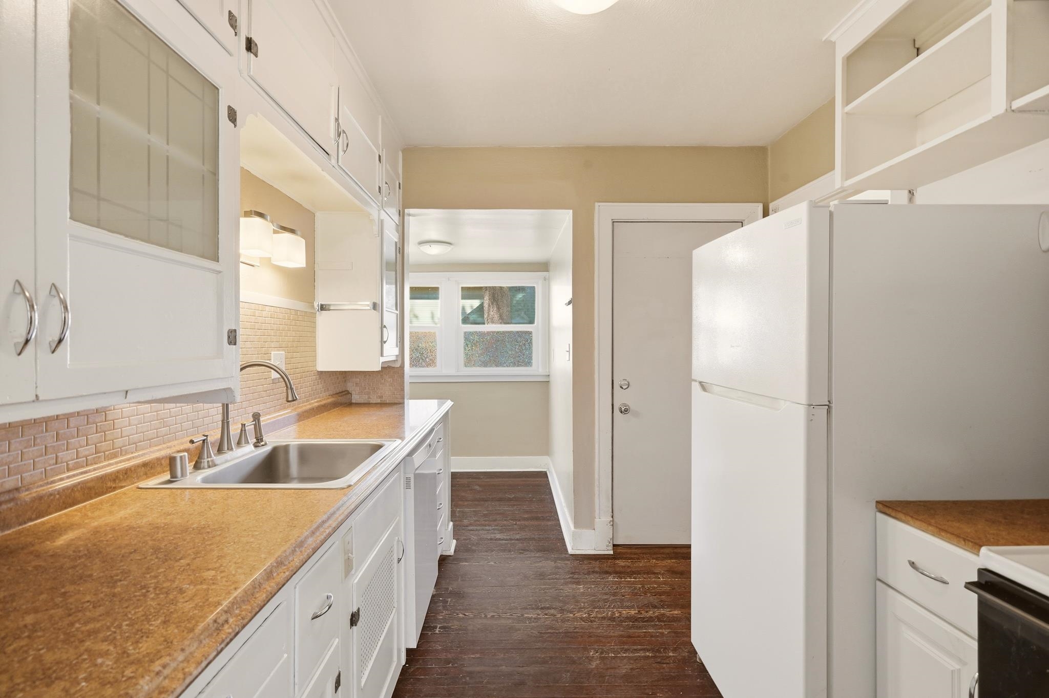 124 North 4th Street Cheney, WA 99004 - Photo 7 of 30