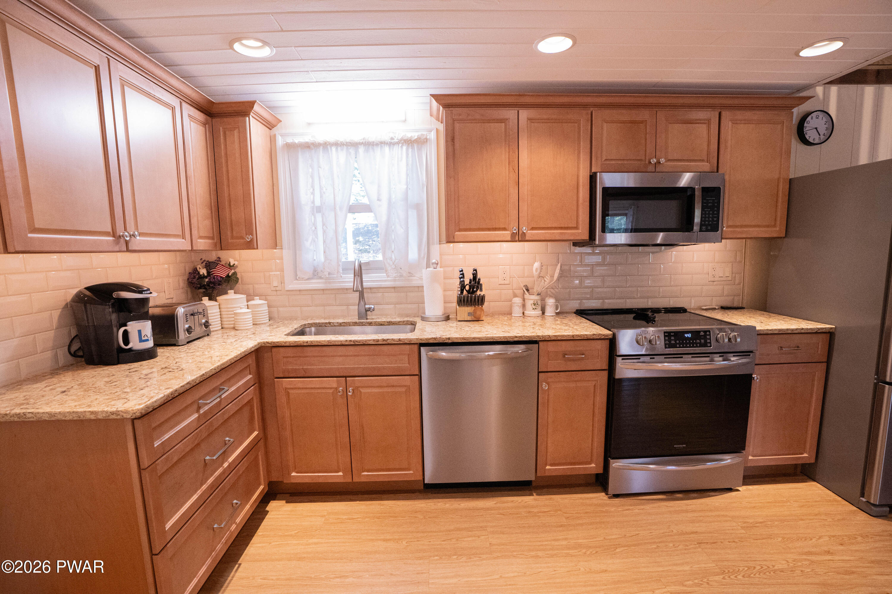 1024 Sundew Road Lake Ariel, PA 18436 - Photo 20 of 63
