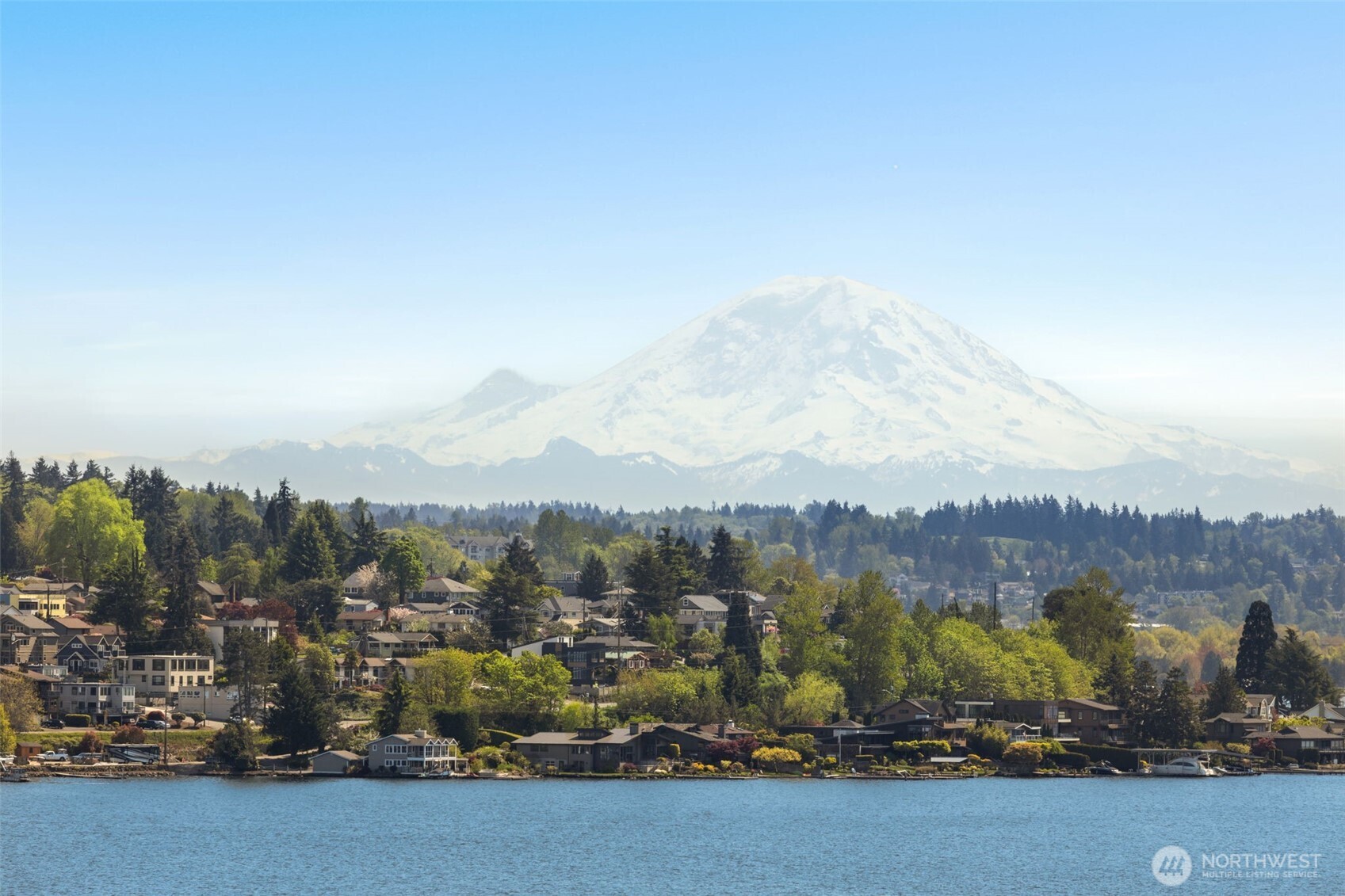 7922 East Mercer Way Mercer Island, WA 98040 - Photo 2 of 40