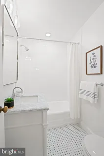 $1,295,000 | 5621 Huntington Parkway, Bethesda, MD 20814