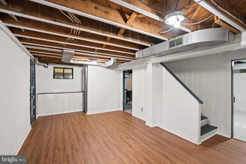 $1,295,000 | 5621 Huntington Parkway, Bethesda, MD 20814