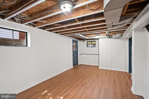 $1,295,000 | 5621 Huntington Parkway, Bethesda, MD 20814