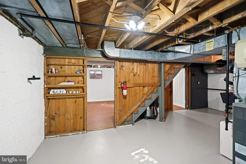 $1,295,000 | 5621 Huntington Parkway, Bethesda, MD 20814