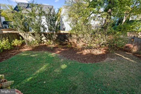 $1,295,000 | 5621 Huntington Parkway, Bethesda, MD 20814