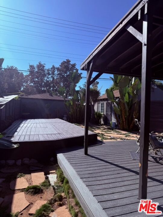 1927 Butler Avenue Los Angeles, CA 90025 - Photo 6 of 19 a terrace view with sitting space and seating space