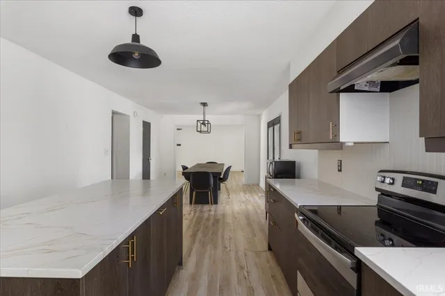 $300,000 | 214 McCutcheon Drive, Lafayette, IN 47909