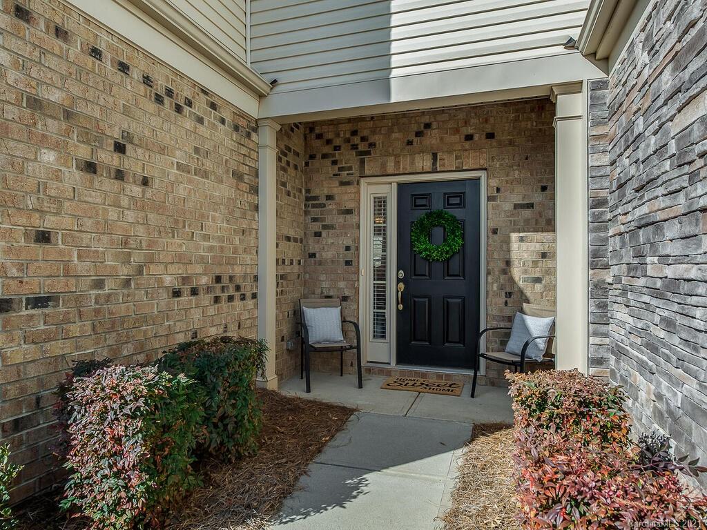 6252 Rockefeller Lane Charlotte, NC 28210 - Photo 2 of 22 Gallery Image 2