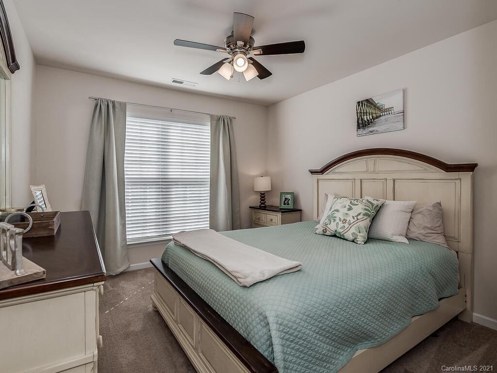 6252 Rockefeller Lane Charlotte, NC 28210 - Photo 17 of 22 Gallery Image 17