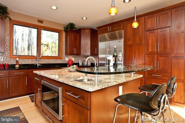 2011 Skyline Road Baltimore, MD 21204 - Photo 7 of 29 Kitchen