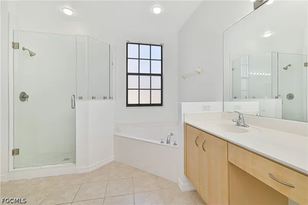 $2,695 | 14760 Pinnacle Place, Unit 66, Naples, FL 34119