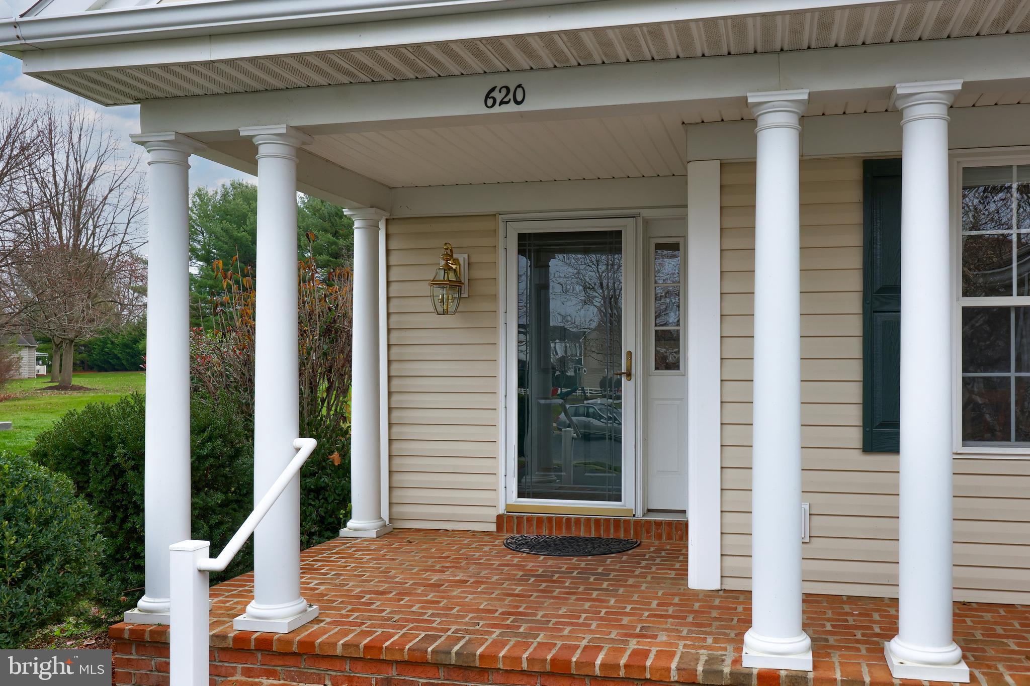 620 Wallingford Road Lititz, PA 17543 - Photo 3 of 30 Front Porch