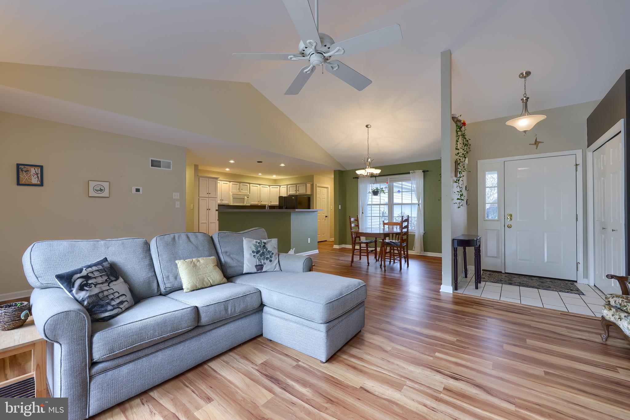 620 Wallingford Road Lititz, PA 17543 - Photo 7 of 30 Living Room