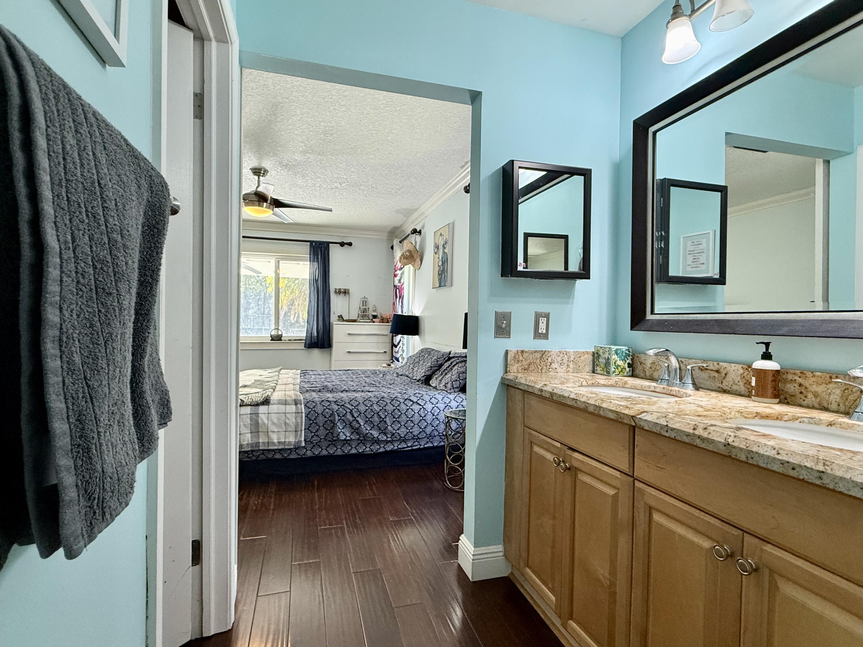 17375 173rd Road North Jupiter, FL 33478 - Photo 42 of 77 BATHRM 1