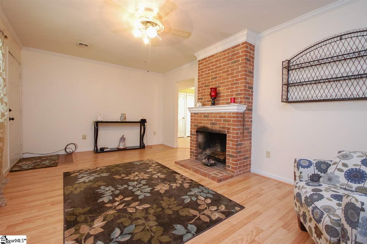 119 Spring Lake Road Piedmont, SC 29673 - Photo 3 of 27 Gallery Image 3