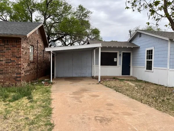 $799 | 2414 Baylor Street, Lubbock, TX 79415