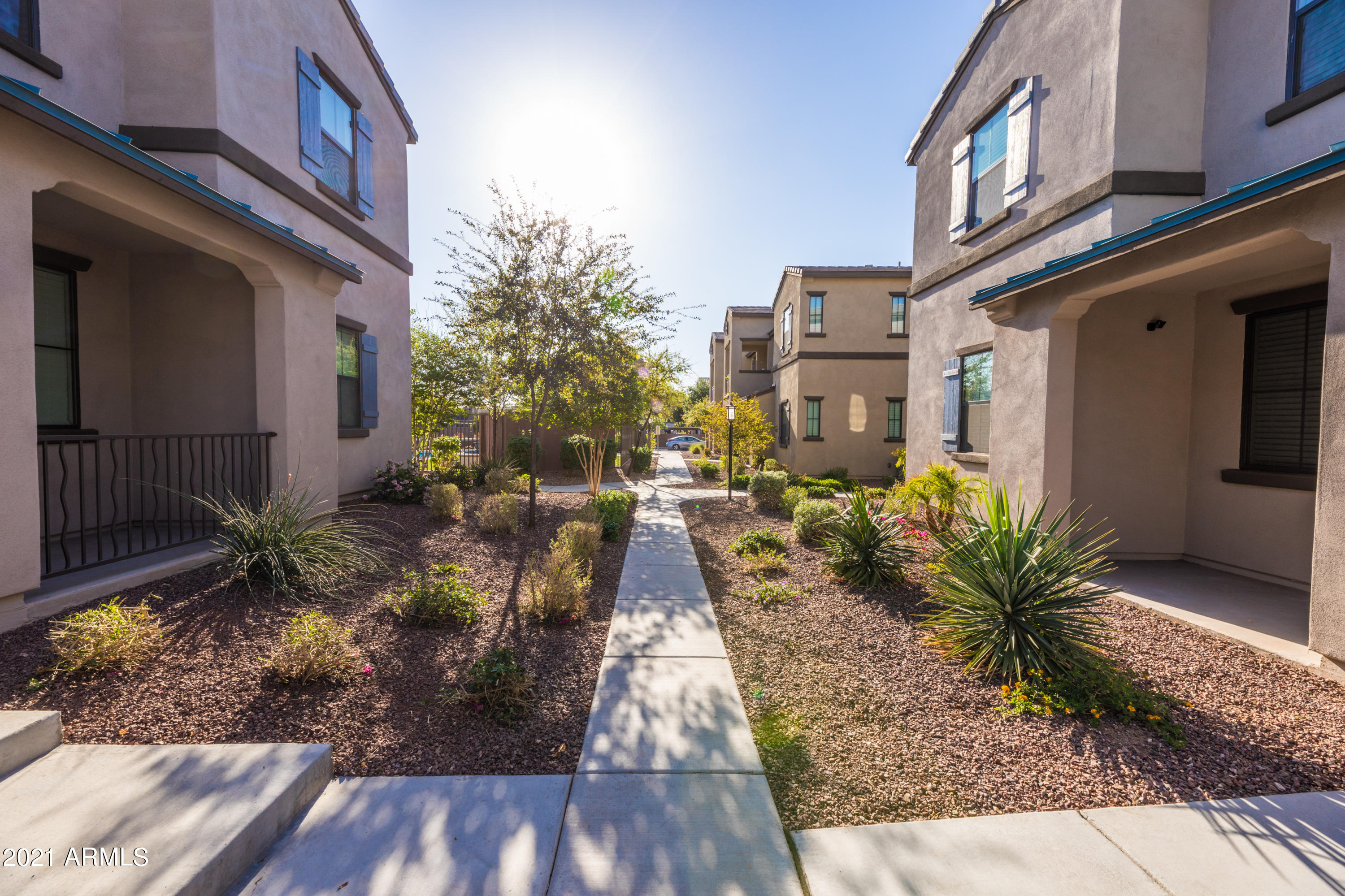 3900 East Baseline Road, Unit 111 Phoenix, AZ 85042 - Photo 11 of 31 Front walkway