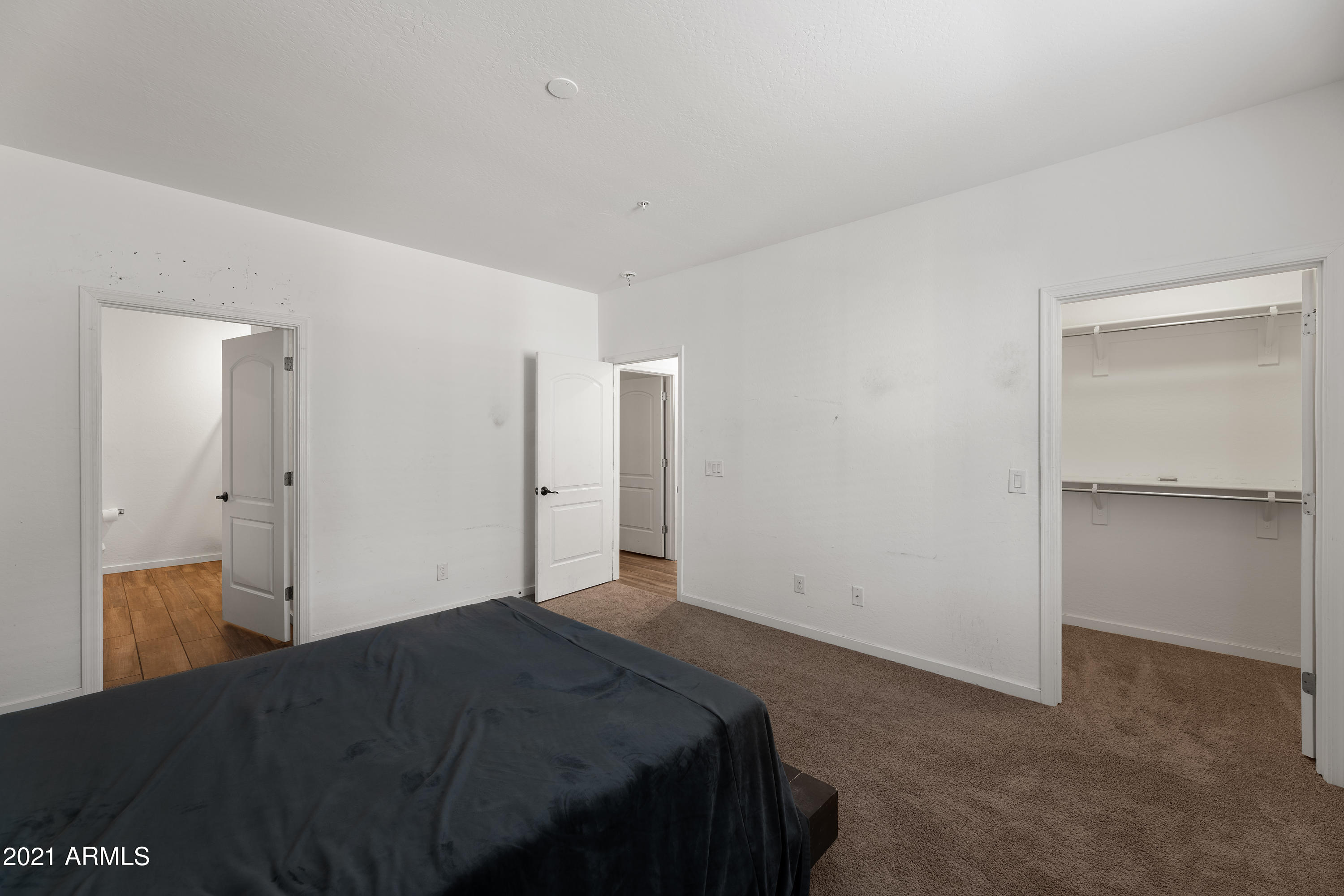 3900 East Baseline Road, Unit 111 Phoenix, AZ 85042 - Photo 19 of 31 Guest bedroom