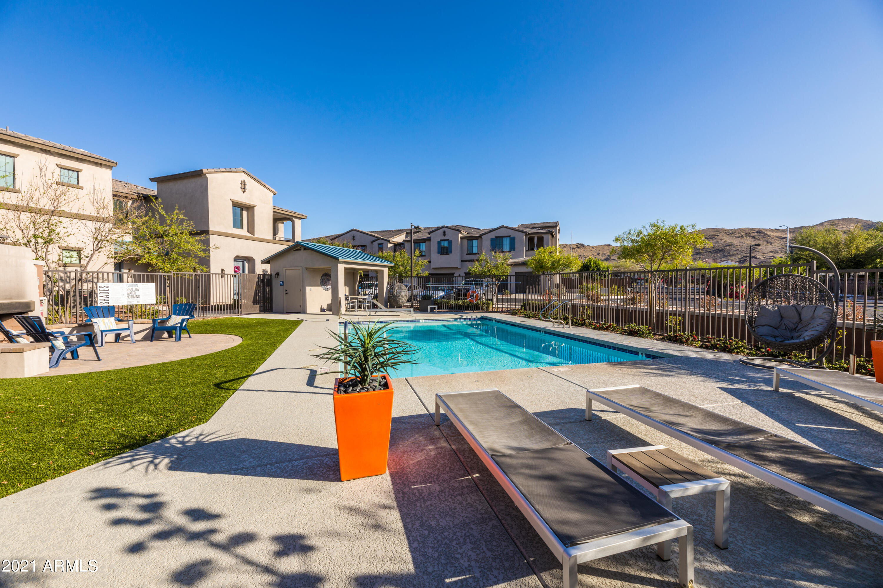 3900 East Baseline Road, Unit 111 Phoenix, AZ 85042 - Photo 24 of 31 Pool