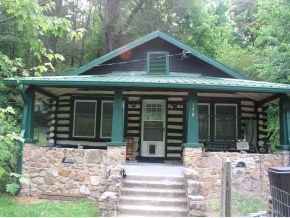 170 Arwood Hill Road Hampton, TN 37658 - Photo 1 of 9 Front of home